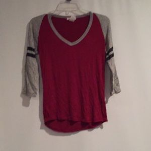 *FINAL PRICE*3/4 sleeve t-shirt